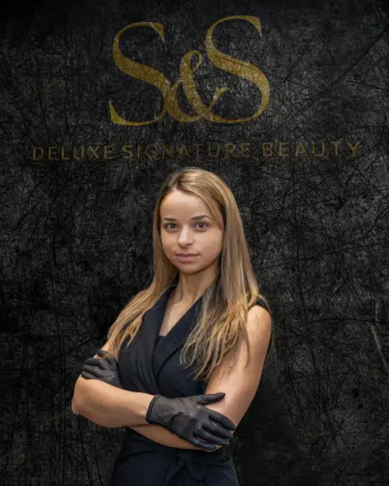 Svetla Chakarova_nail artist_S&S Deluxe Signatue Beauty